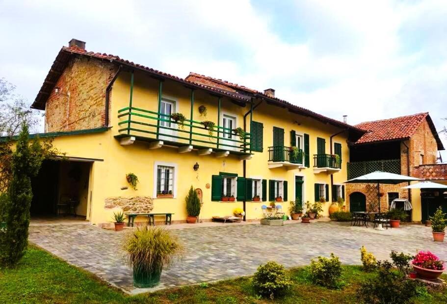 Casa Relax Immersa Nel Verde Della Natura Casalborgone Extérieur photo